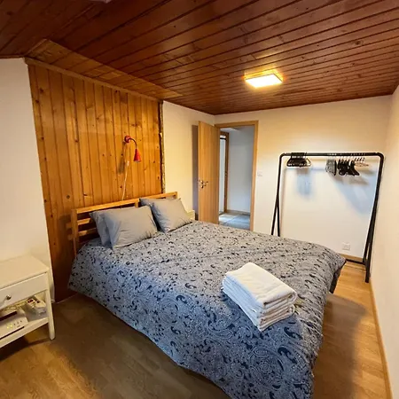 Quiet 2 Bedroom * Versegeres