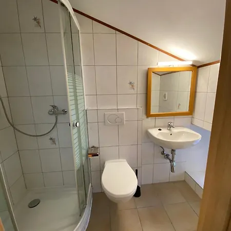 Quiet 2 Bedroom