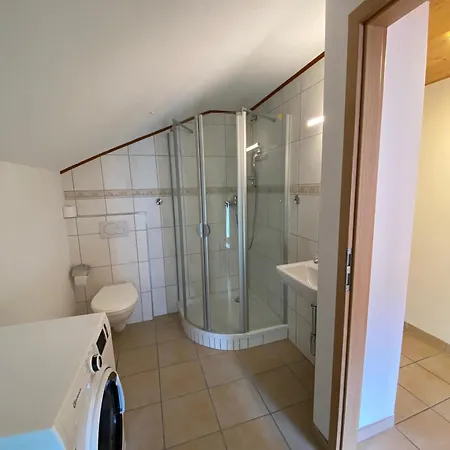 Quiet 2 Bedroom Versegeres