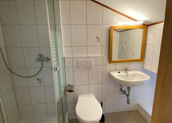 Quiet 2 Bedroom